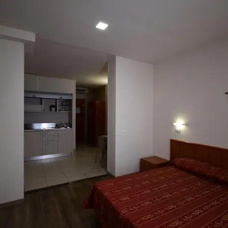 E La Solaria سان جيوفاني روتوندو
